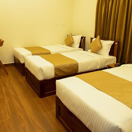 Hotel Fly View Airport Residency Nedumbassery Exterior foto