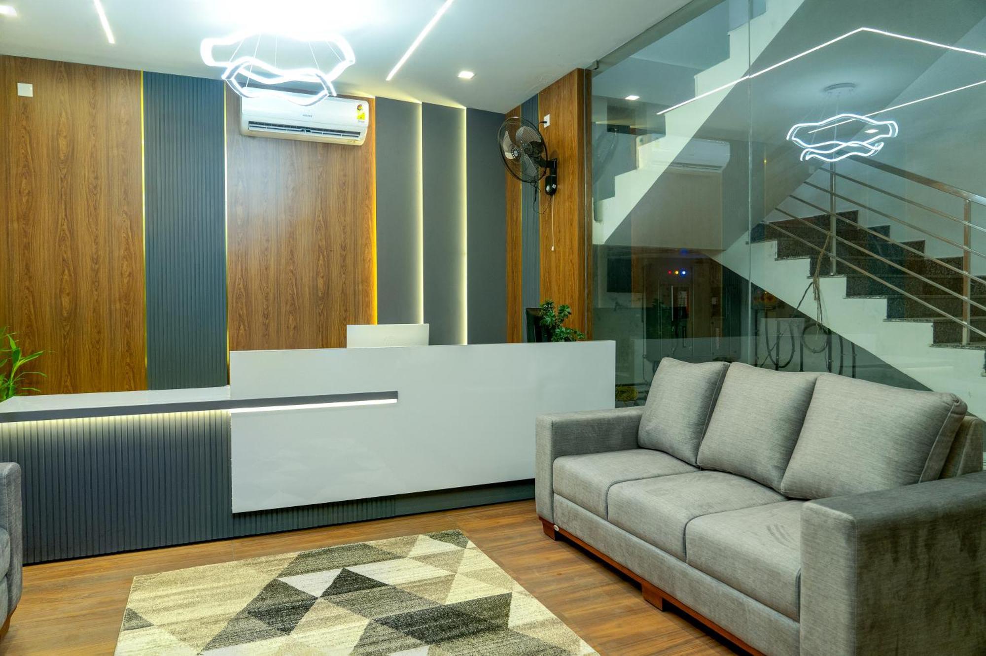Hotel Fly View Airport Residency Nedumbassery Exterior foto